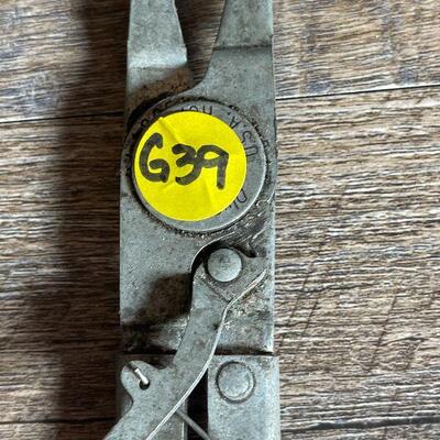 G39: Blue Point HCP10 Hose Clasp Pliers