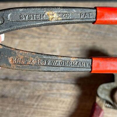G41: D Woodhead Co Wire Strippers & Knipex 1099 (West Germany)