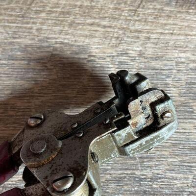 G41: D Woodhead Co Wire Strippers & Knipex 1099 (West Germany)