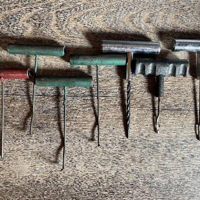 G42: T-Handle Tools