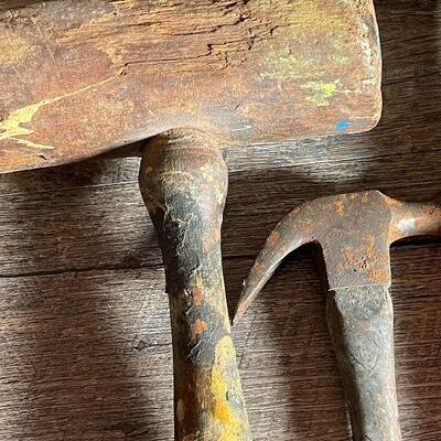 G44: Lot of Vintage Assorted Hammers and Mallets