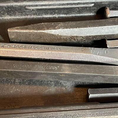G49: Box of Chisels