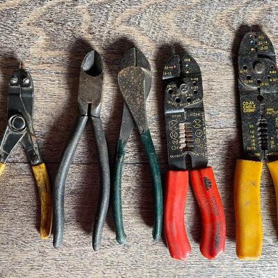 G56: Wire Strippers and Cutters