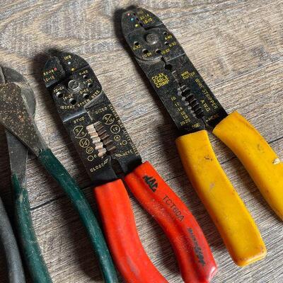 G56: Wire Strippers and Cutters