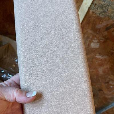 G62: NIB Pet Gear Easy Steps (1of2 available)