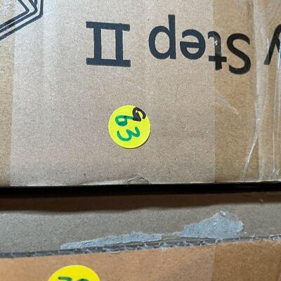 G63: NIB Pet Gear Easy Steps (2of2 available)