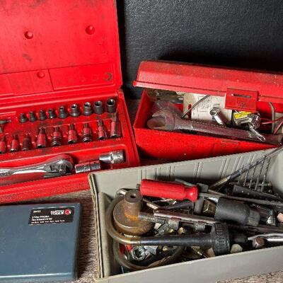 G67: Box Lot of Tools
