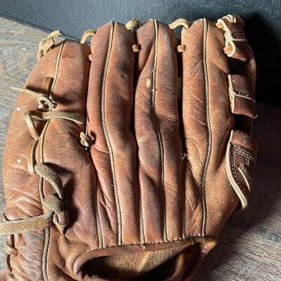 G73: Vintage Wilson Force 2 Baseball Glove