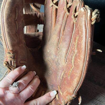 G73: Vintage Wilson Force 2 Baseball Glove