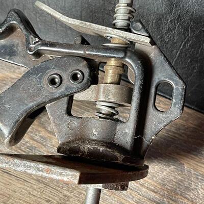 G74: Vintage Hand Tool