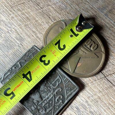 G76: Pair of Metal Belt Buckles