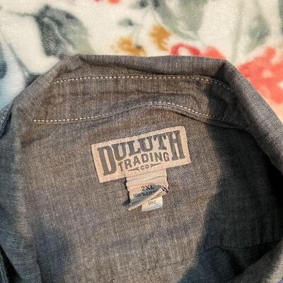 B9: Four Duluth Trading Company Short Sleeve Men's 2XL Shirts