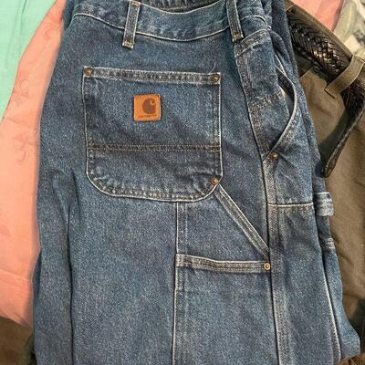 B10: Carhartt Denim Jeans, Long Sleeve Pocket T, and Green Cargo Shorts