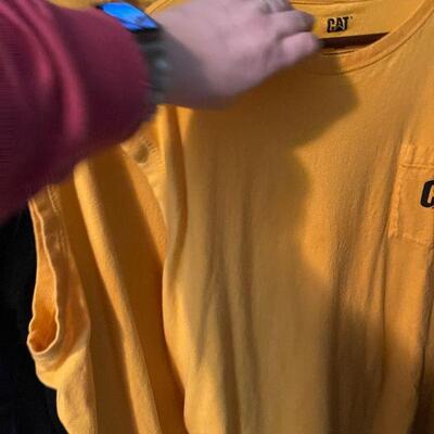 B13: Men's T-Shirts