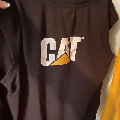 B13: Men's T-Shirts