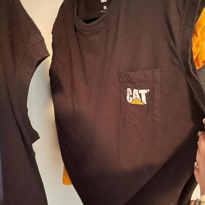 B13: Men's T-Shirts