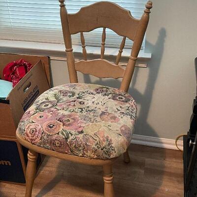 B18: Vintage Wood Chair