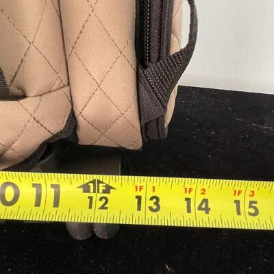 L14: Snoozer Small Pet Travel Carrier