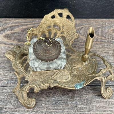 M12: Vintage Teleflora Brass Inkwell and Pen Desk Set