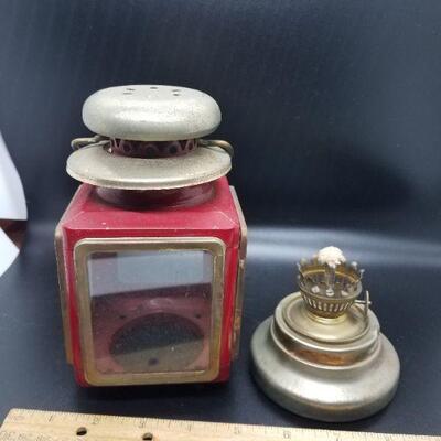 Lot #31 - Vintage Oil Lamp 