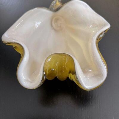 Murano Vintage Alfredo Barbini Glass Shell Dish