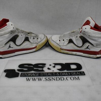 Air Jordan Shoes. White/Red/Black. No laces, size 6Y