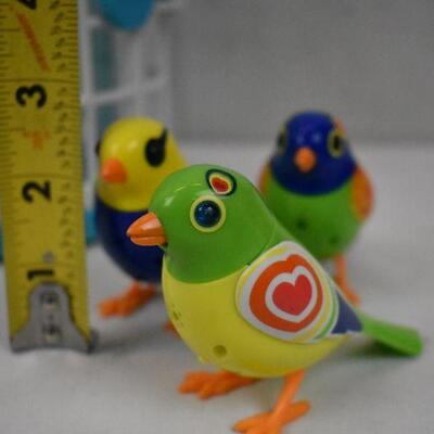 7 pc Bird Pet Toys: 1 cage, 3 larger birds, 3 smaller birds