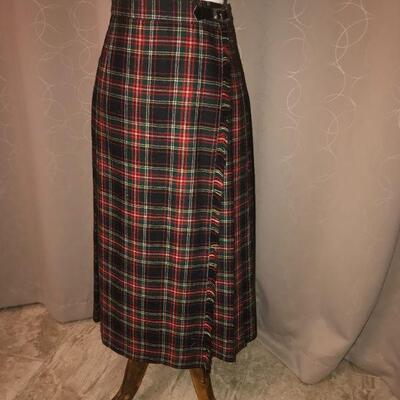 Vintage White Mountain Woolens Wrap A Round Plaid Skirt