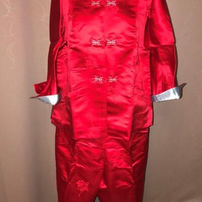 Gunn & Latchford  Amazing  Vintage Hong Kong SILK Pantsuit MINT condition NWT