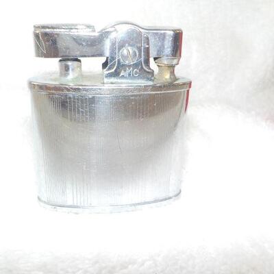 Vintage " Willow" Lighter.