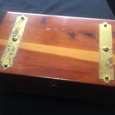 Jewelry Box with 5 Costume Jewelry Necklaces avg 28â€ lengths. LOT 21 
