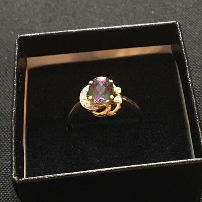 14k Gold, Tanzanite and Diamond Ring Size 7. LOT 24