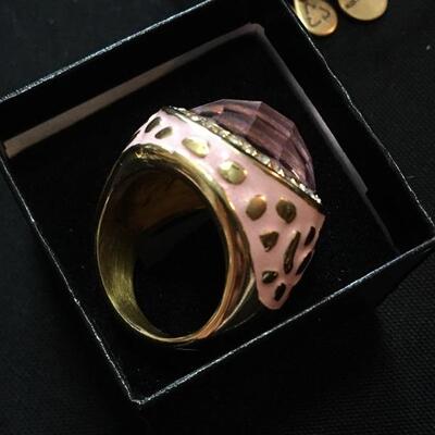 4pc  Designer Costume Jewelry Collection with 2 bracelets and 2 rings. LOT 25