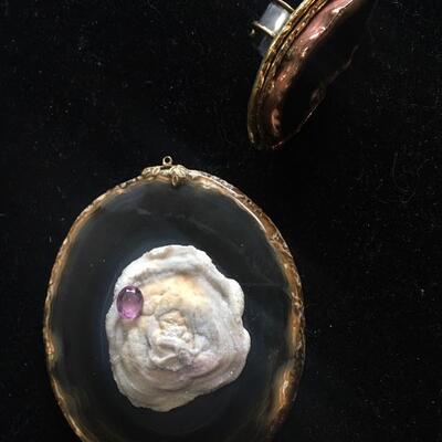 2pc Designer Jewelry Set with Stone Pendant and Large Ring