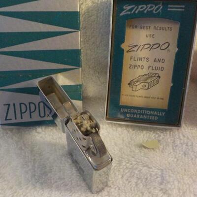 ' Vintage Zippo Slim Lighter"..