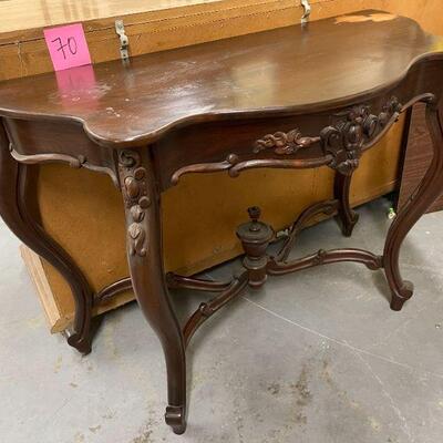 Lot 70 Antique Wood Decorative/Entry Table 42x19x30