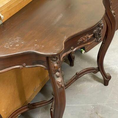 Lot 70 Antique Wood Decorative/Entry Table 42x19x30