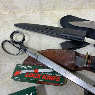 -128- 11 Sharp Tools | Pocket Knives | Scissors | Knives
