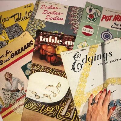 Vintage  Crochet / Needlework Lot ( 10 cent Pattern books etc..)