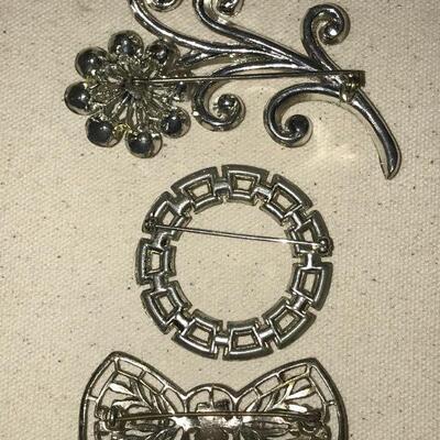 Vintage Jewelry Lot 2 Large pins