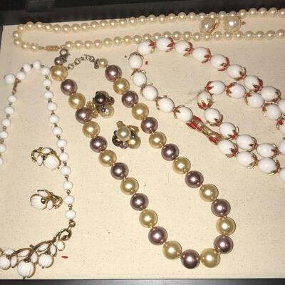 Vintage Jewelry Lot 5 Trifari Marvella