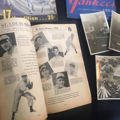 Collection of 4 Original 1950s Baseball Magazines. LOT 33