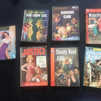 Collection of 7 â€œAdultâ€ Books c1950s. LOT 34