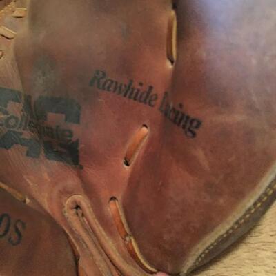 Jim Sundberg WILSON Vintage Baseball Glove 