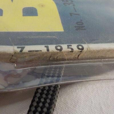 " 1959 Dell Sports Baseball Magazine". stories, Mickey Mantel, Ted Williams and etc.