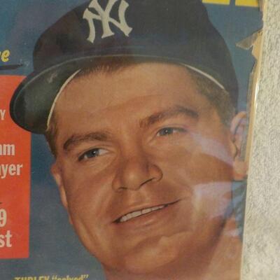 " 1959 Dell Sports Baseball Magazine". stories, Mickey Mantel, Ted Williams and etc.
