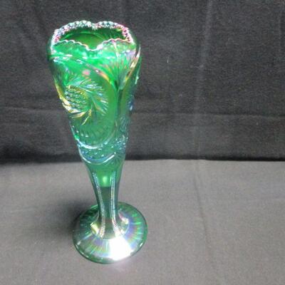 Lot 34 - Colorful Fenton Carnival Glass Vase
