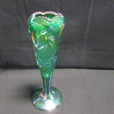Lot 34 - Colorful Fenton Carnival Glass Vase