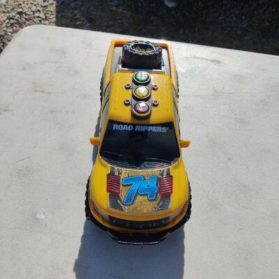 Toy truck