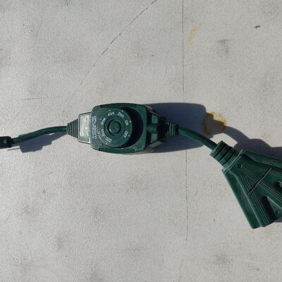 Photoelectric outdoor timer